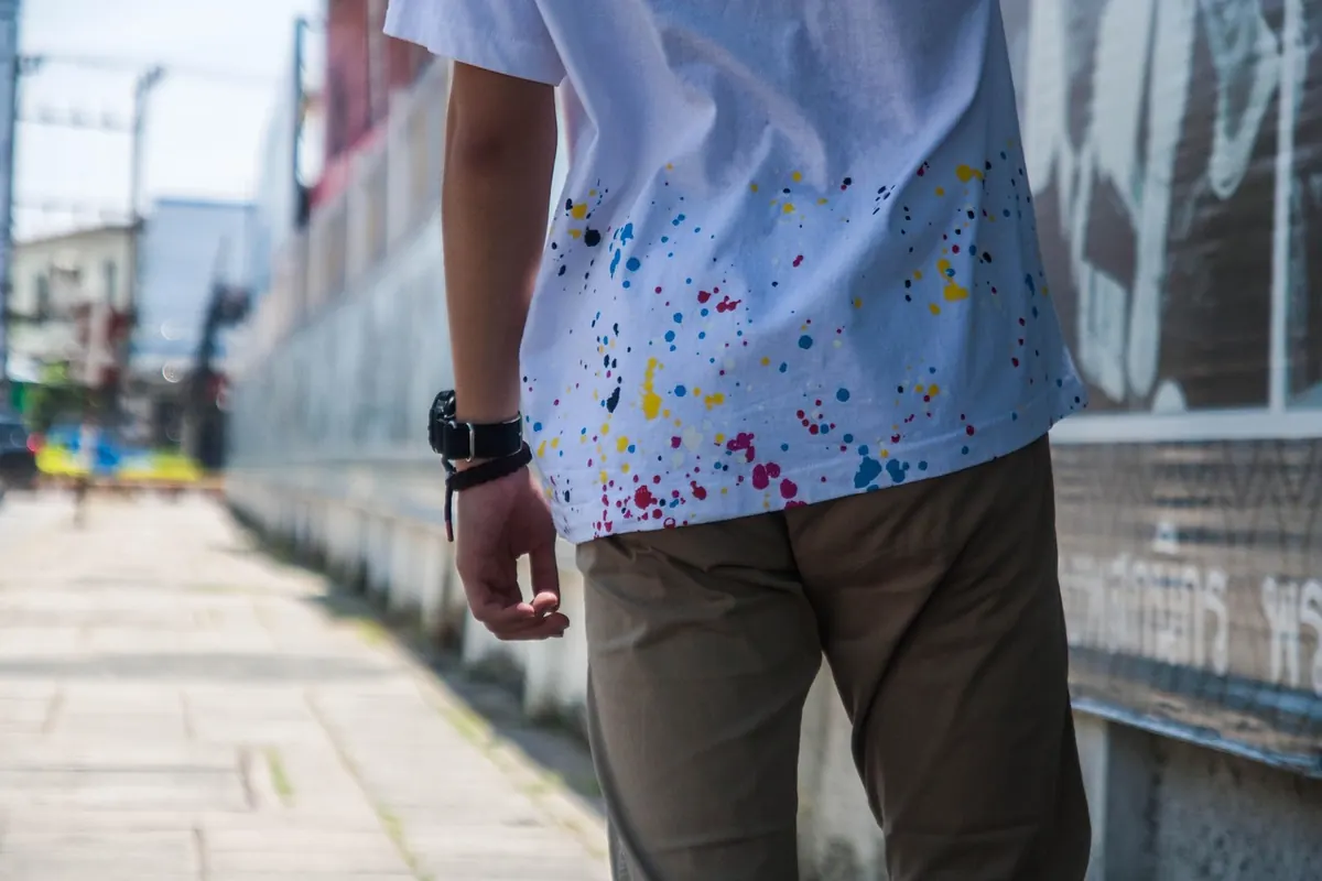 The 10 White T-Shirt Fit Mistakes Beginners Make (and How to Fix Them)